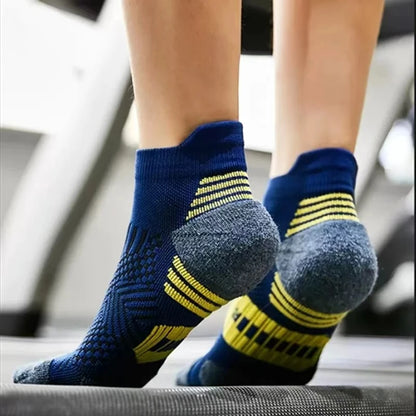 3Pair Fitness, Training socks. Breathable, and lowcut for the Athletic look